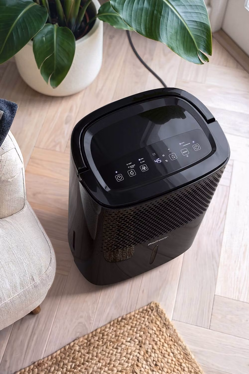 Pro Breeze 12L Low Energy Dehumidifier with Built-in Hygrostat in Black – 3