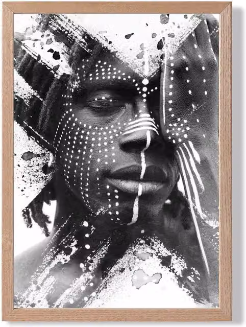 ARTZE Strong Man Black and White Photo Framed Print with Oak Wood Frame, A4 – 1