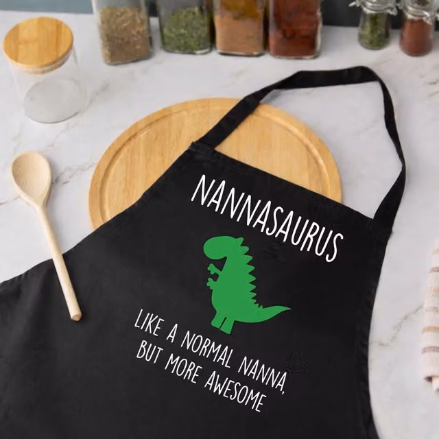 60 Second Makeover Nannasaurus Women's Apron in Black