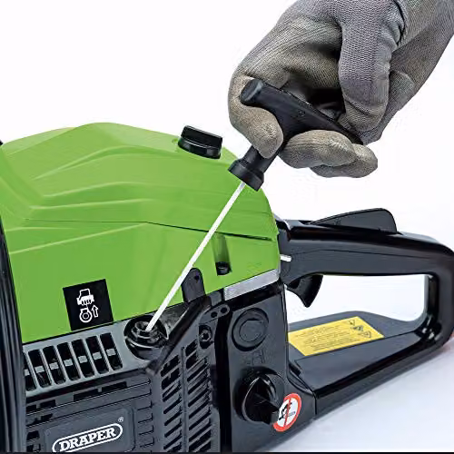 Draper 45cc Petrol Chainsaw with 1.7KW 2 Stroke Engine and 450mm 18 inch Oregon Bar in Green and Black – 4