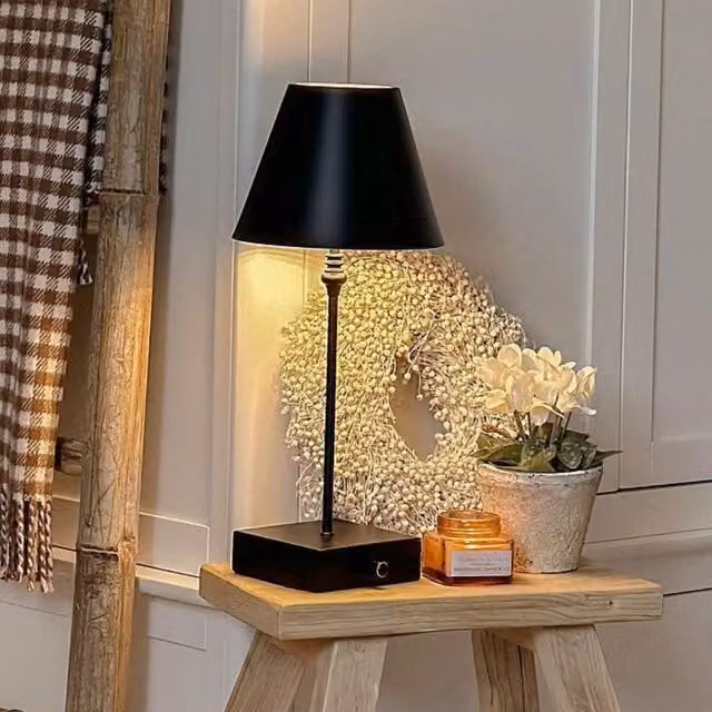Pagazzi Lustre Black LED Rechargeable Metal Table Lamp – 1