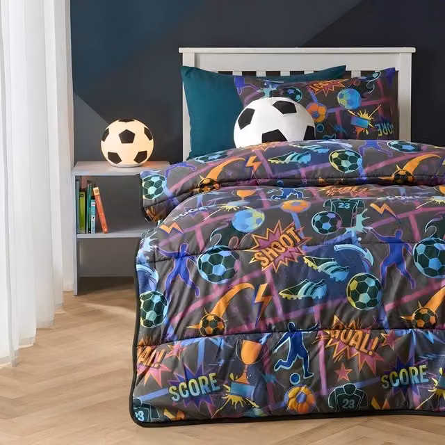 OHS Kids Comic Football 10.5 Tog Duvet Set and Pillowcase, Single, Multicolour