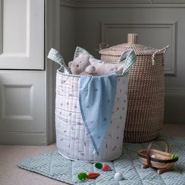 Avery Row Large Quilted Fabric Storage Basket with Handles in Green Greenhouse Gingham, W/D/H: 35 x 35 x 35 cm – 1