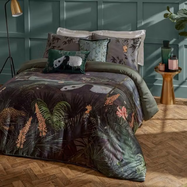 Paoletti Chuan Reversible Cotton Pillowcase Pair in Multicolour Floral and Animal Print