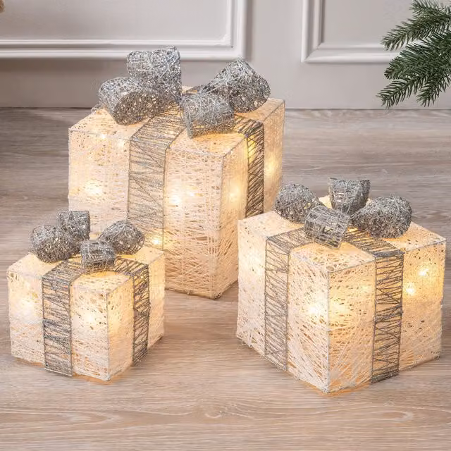 Christow Set of 3 White LED Light Up Christmas Present Parcels with Timer, Battery Operated Tabletop Decoration