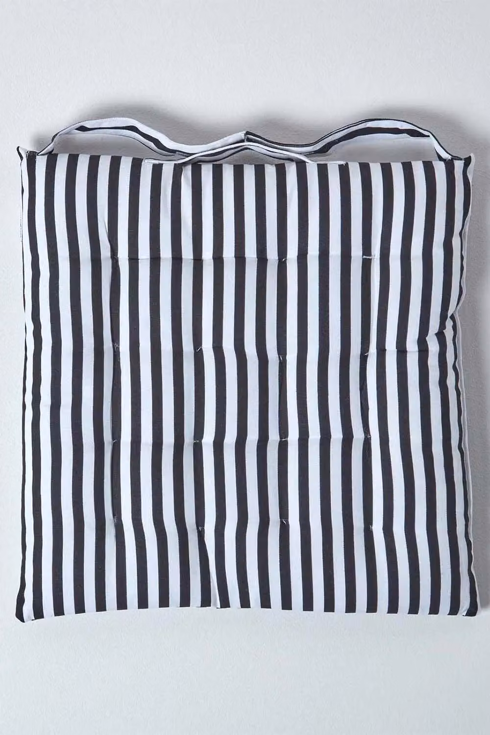 Homescapes Black and White Stripe Cotton Seat Pad with Straps, 40 x 40 cm – 2