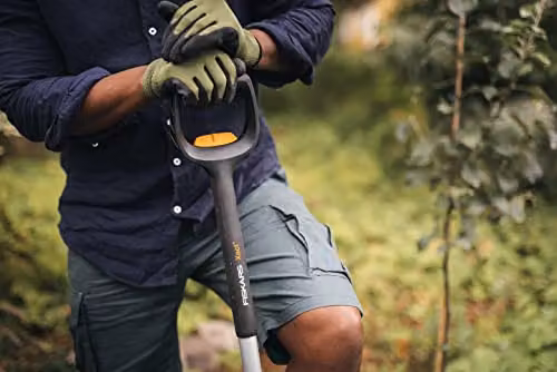 Fiskars Xact Telescopic Spade with Reinforced Boron Steel Blade, Black and Orange, Length: 111 - 130 cm – 3