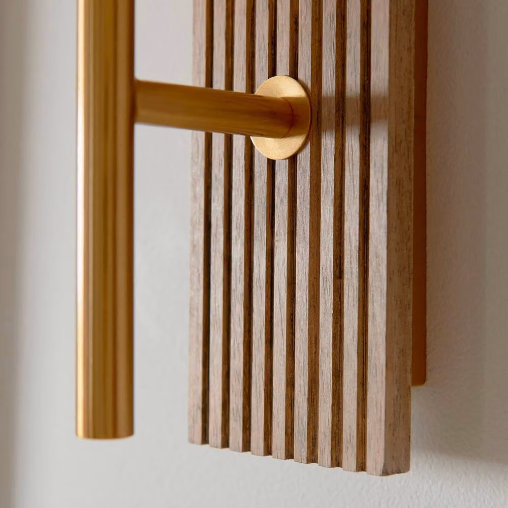 Netlighting Grove Wall Lamp in Brown with Beechwood, Vintage Brass and Transparent Ribbed Glass, E14 – 3