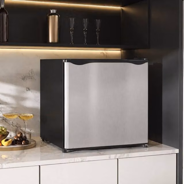 STILVORA 46L Mini Fridge with Chill Box and Reversible Door in Silver