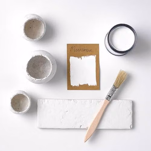 Rust-Oleum Moonstone White Scratch-Proof Water-Based Floor Paint in a Matt Finish, 2.5L – 3