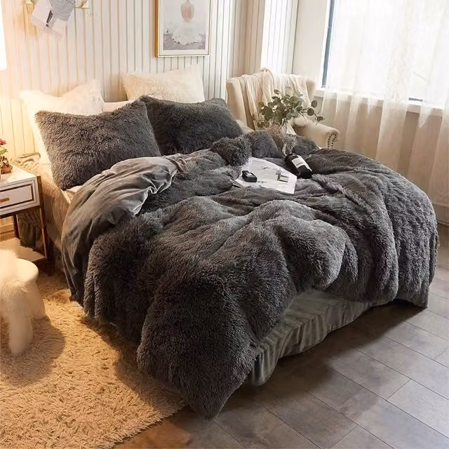 Ezysleep Grey Faux Fur Duvet Cover and Pillowcase Set, 135 cm