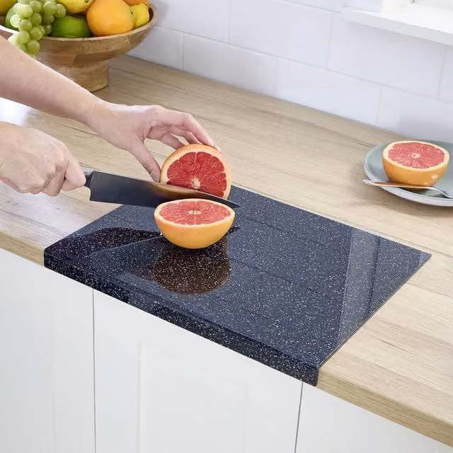 Basilico CounterHug Non-Slip Chopping Board in Black and Grey, W: 30.0 cm x D: 39.0 cm x H: 2.0 cm