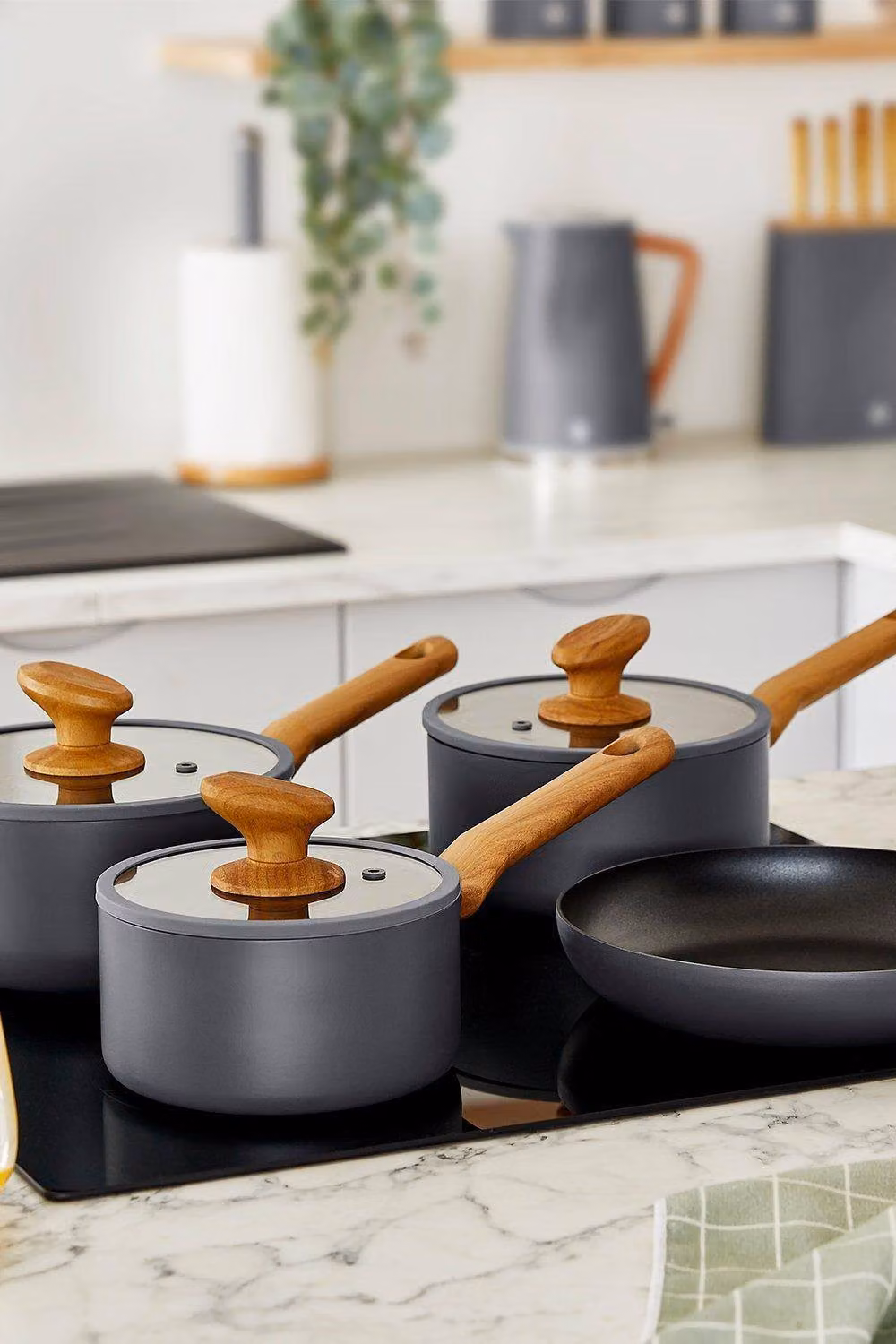 Swan Nordic 4-Piece Ceramic Pan Set in Grey with Aluminium and Glass Lids – 6
