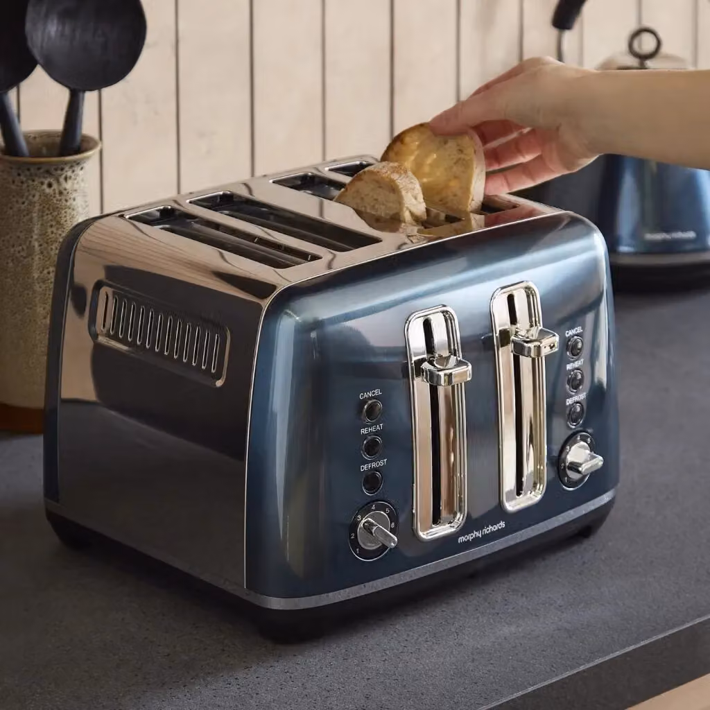 Morphy Richards Accents 4 Slice Toaster in Metallic Purple and Blue – 3