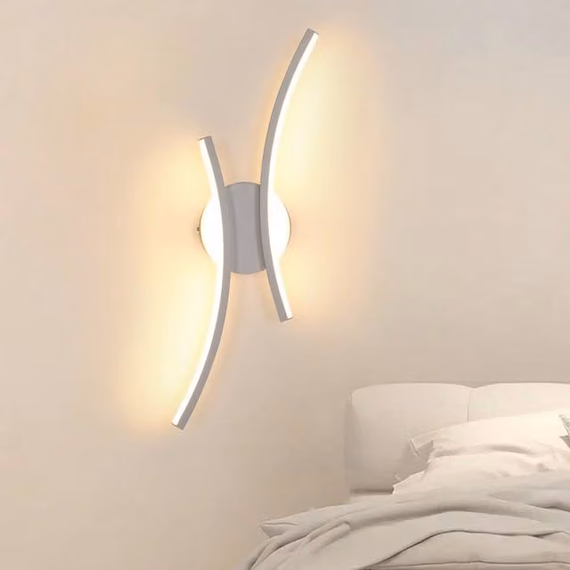 Pheashine Modern Silver and White LED Wall Sconce, 20W, 3000K Warm White, Height: 44.5 cm