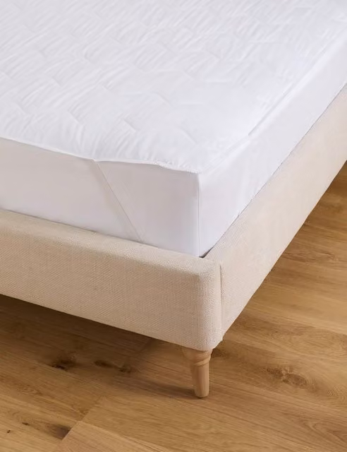 M&S Warm & Toasty White Hollow Fibre Mattress Protector, 90 x 190 cm