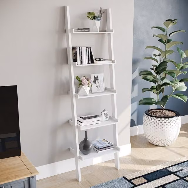 Vida Designs York 5 Tier Ladder Bookcase in White