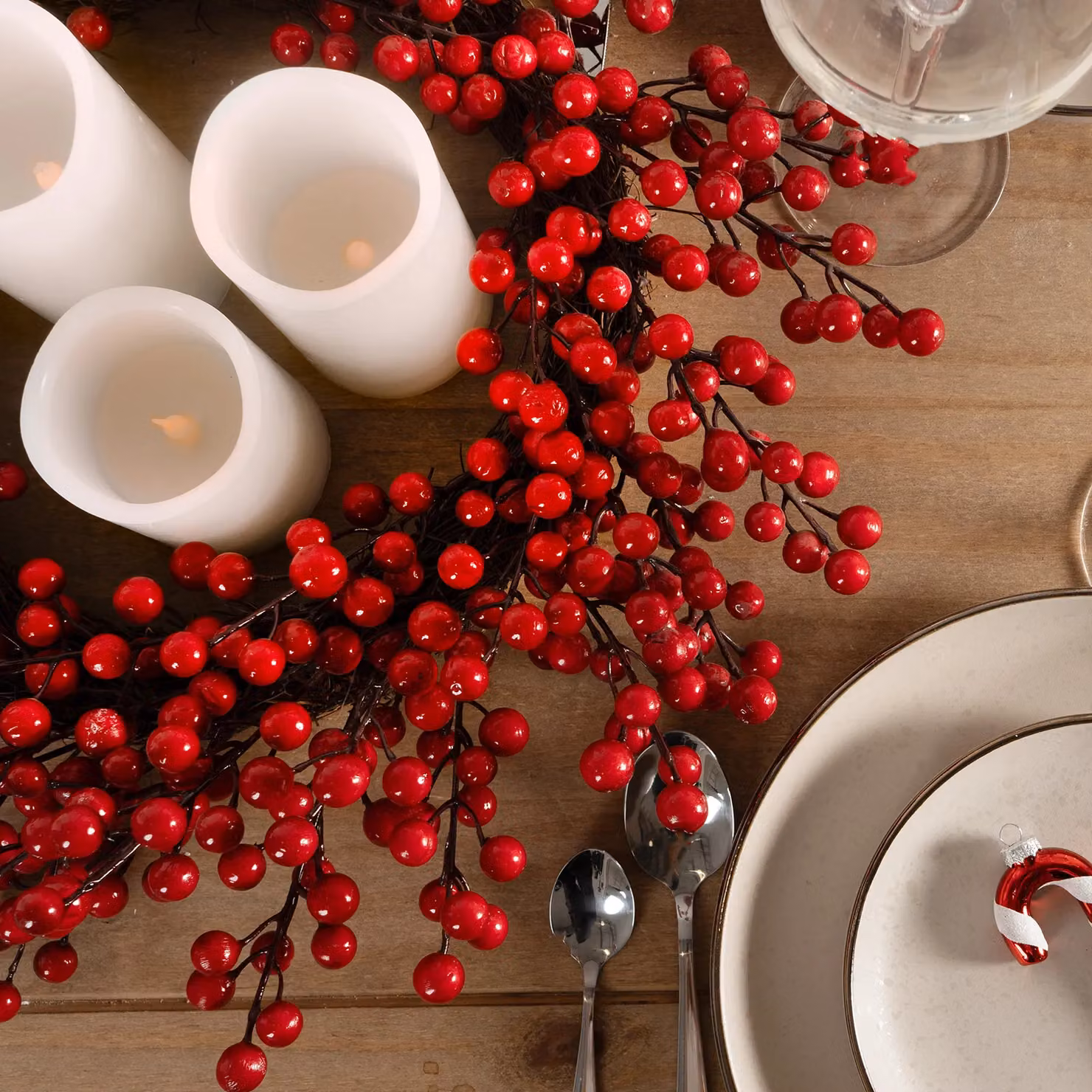 OHS Red Artificial Floral Wreath for Hanging Home and Party Decorations – 2