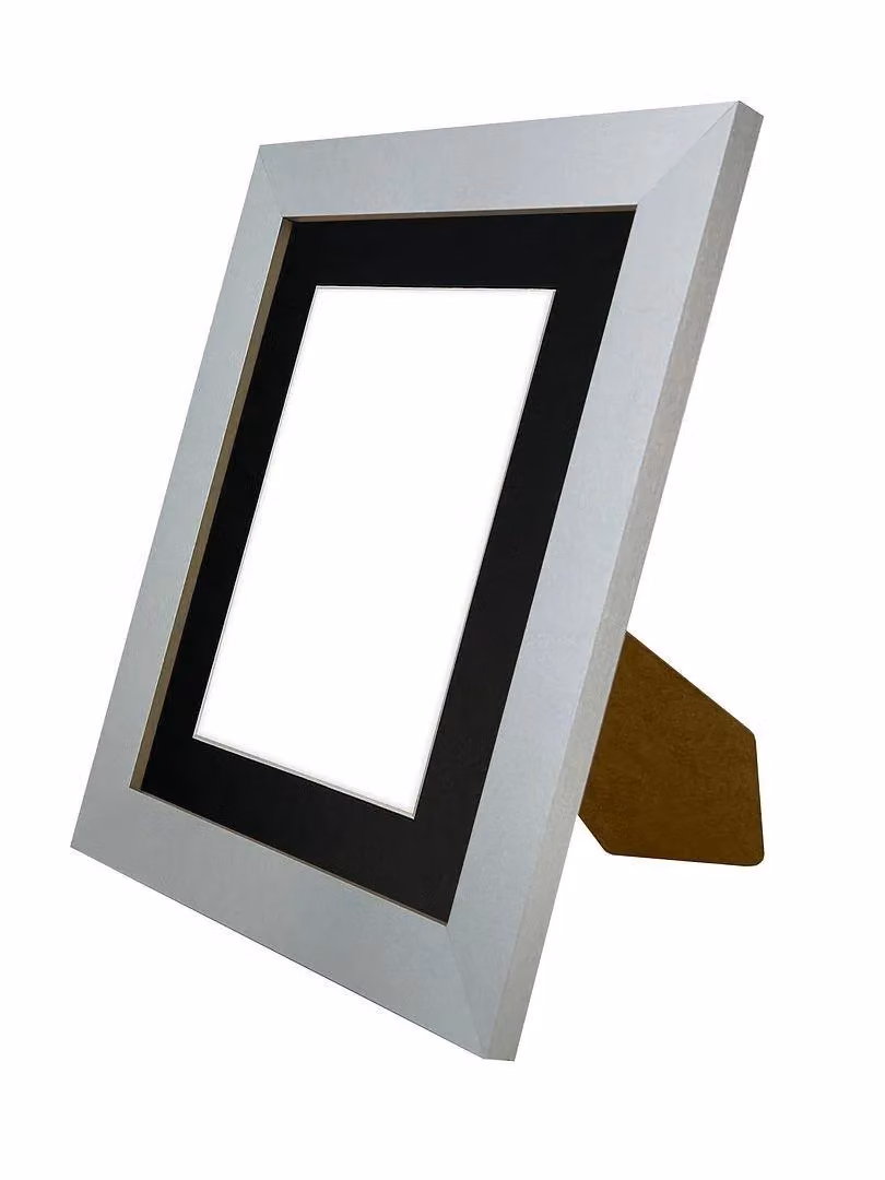 Frames & Mirrors 4U Metro Modern Rectangular Single Picture Frame in Light Grey with Black Mount for 10 x 8 Inch Images – 3