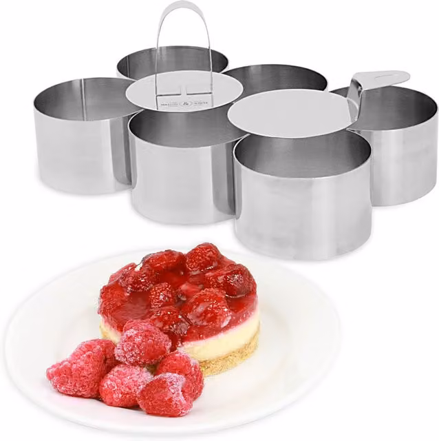 Maison & White 8 Piece Stainless Steel Round Cooking and Dessert Rings in Silver