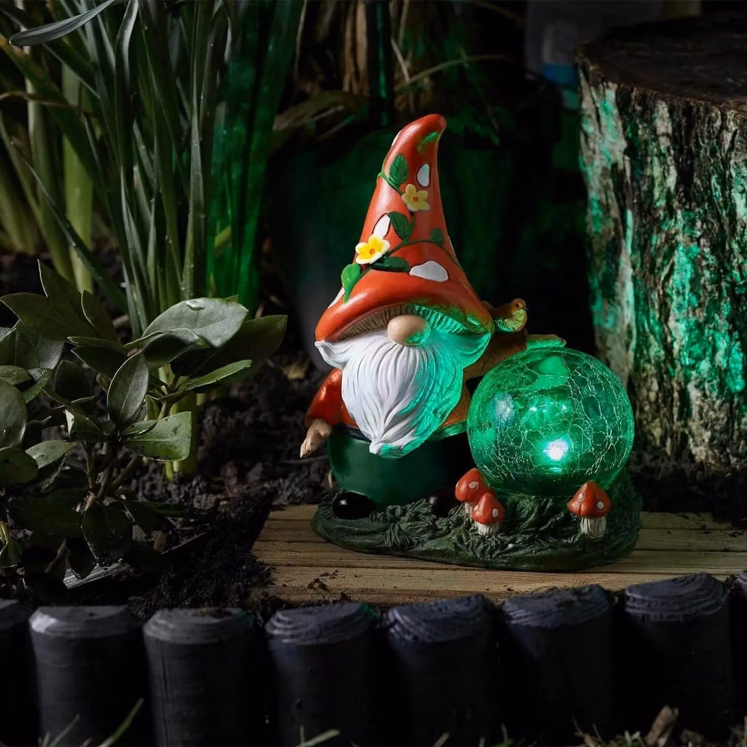 Marco Paul Solar Wizard with Crackle Ball Multicolour LED Garden Ornament – 3