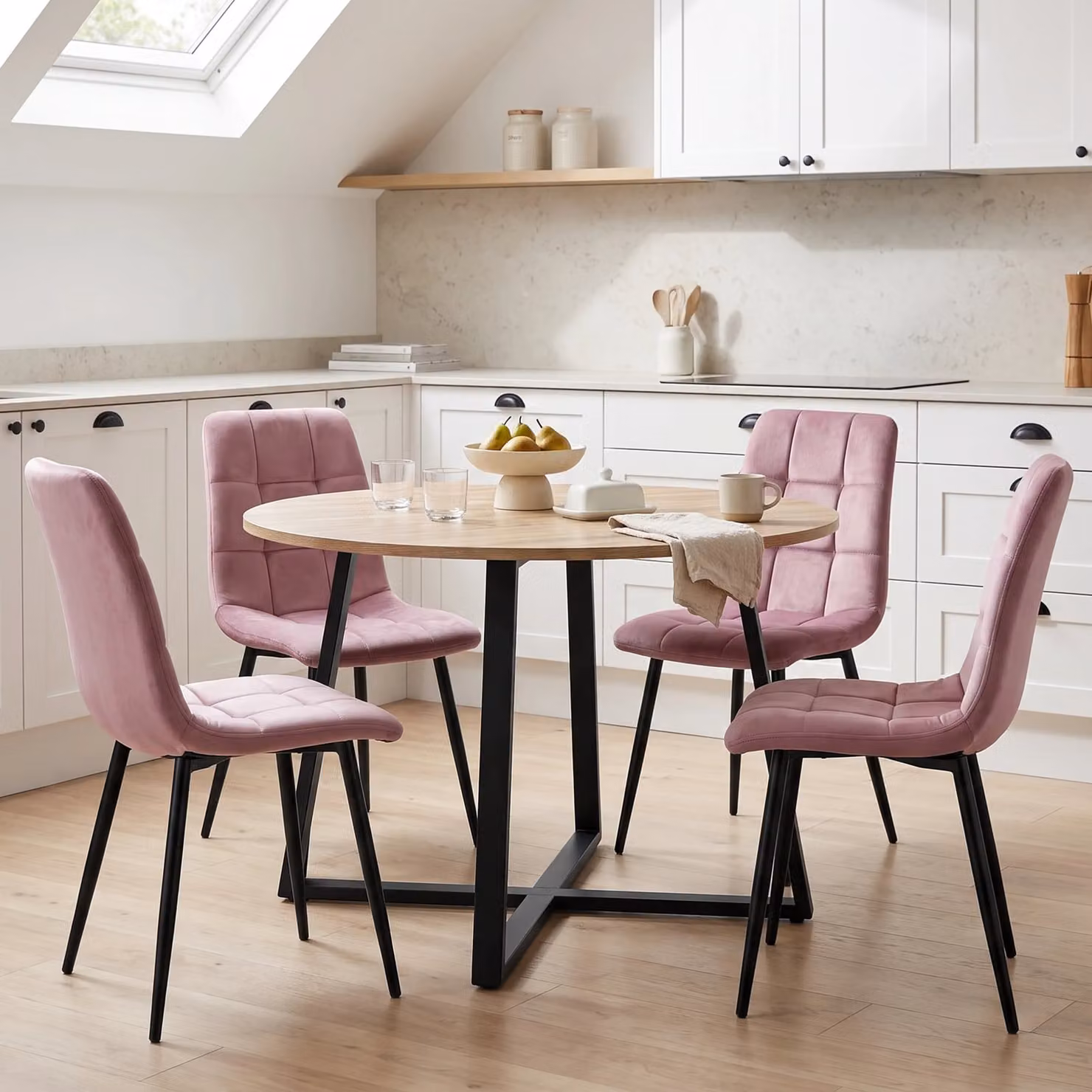 Kyvon Round Dining Table Set with 4 Chairs in Pink and Black, Diameter: 110 cm, Height: 75 cm
