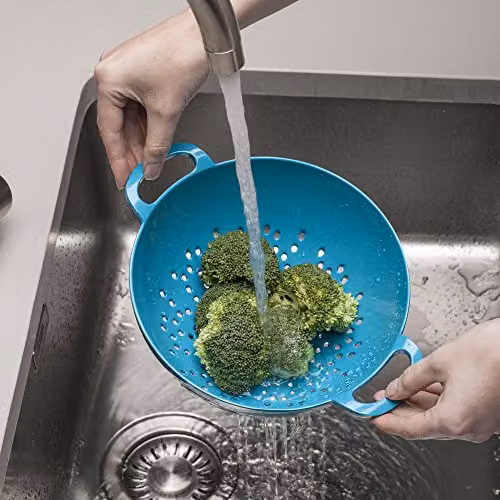 Zeal Melamine Colander with Handles and Feet, Turquoise Blue, 20cm – 2