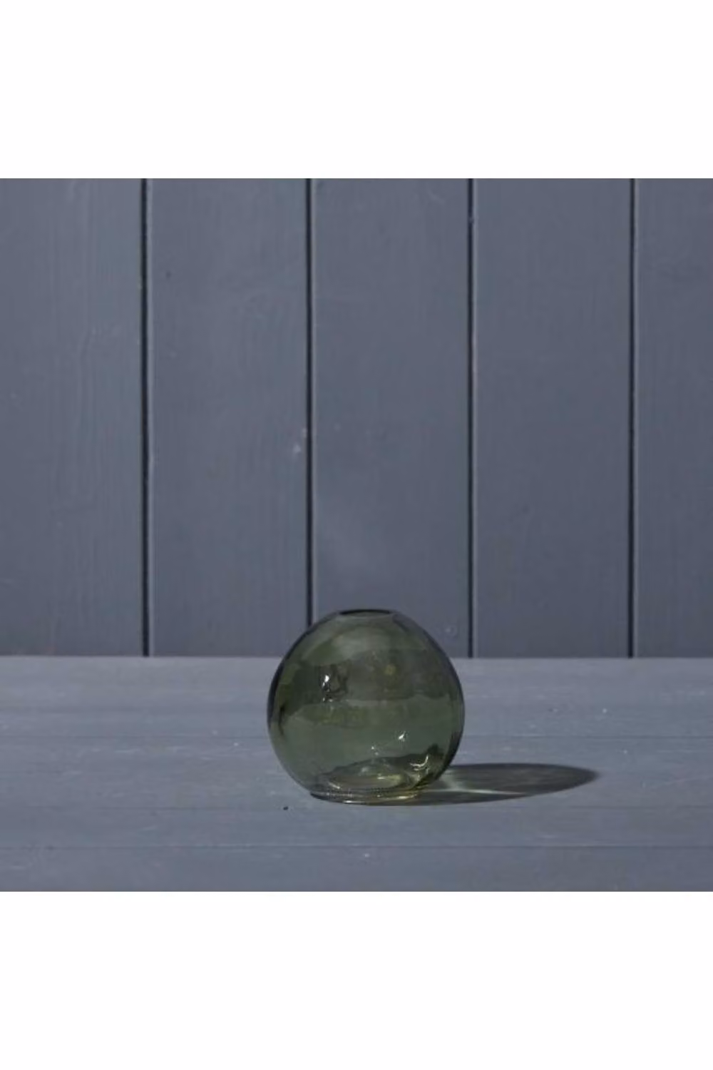 KDMD Vintage Green Round Globe Glass Tabletop Vase – 2