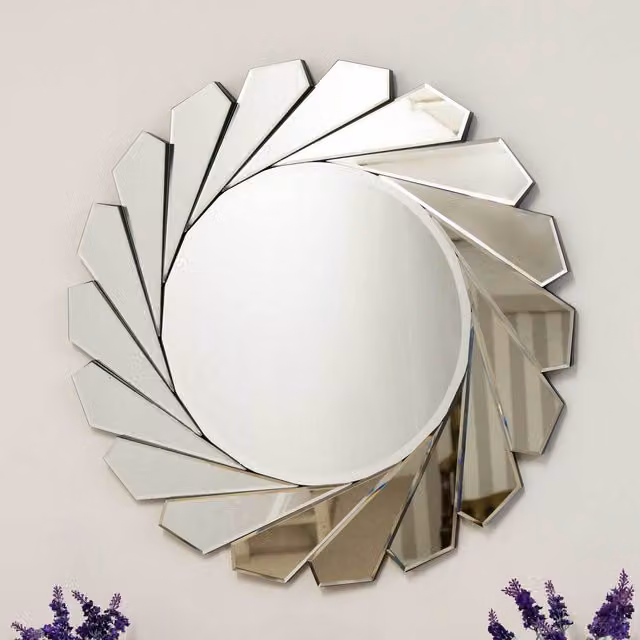 MirrorOutlet Stylised Aperture Round Glass Wall Mirror in Silver