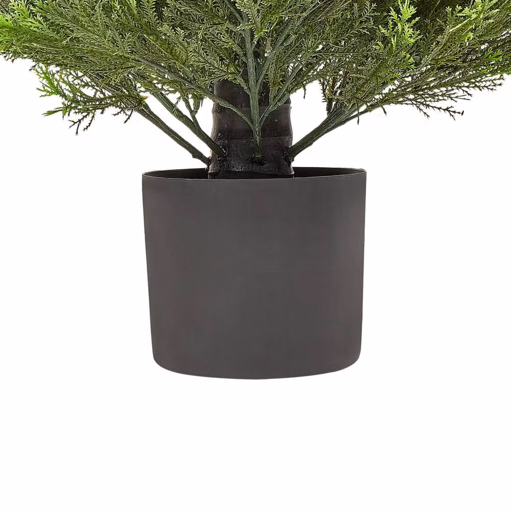 Wyld and Coco 120 cm Green Cedar Tree with Realistic Foliage and Wood Effect Trunk – 3