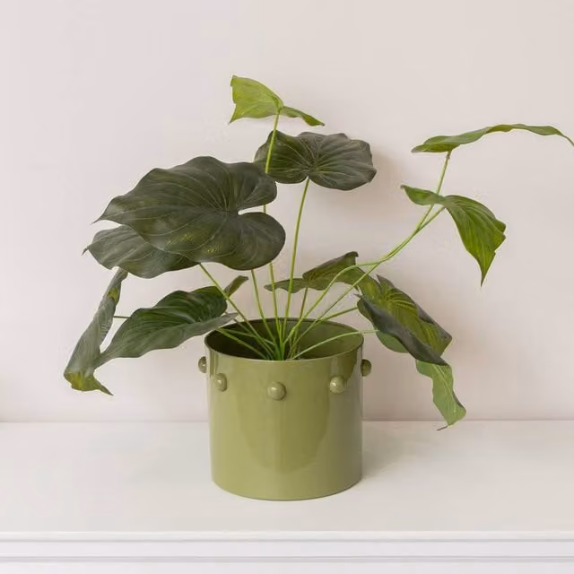 Melody Maison Modern Geometric Metal Tabletop Planter Pot in Green, W: 18.5 cm, H: 22 cm