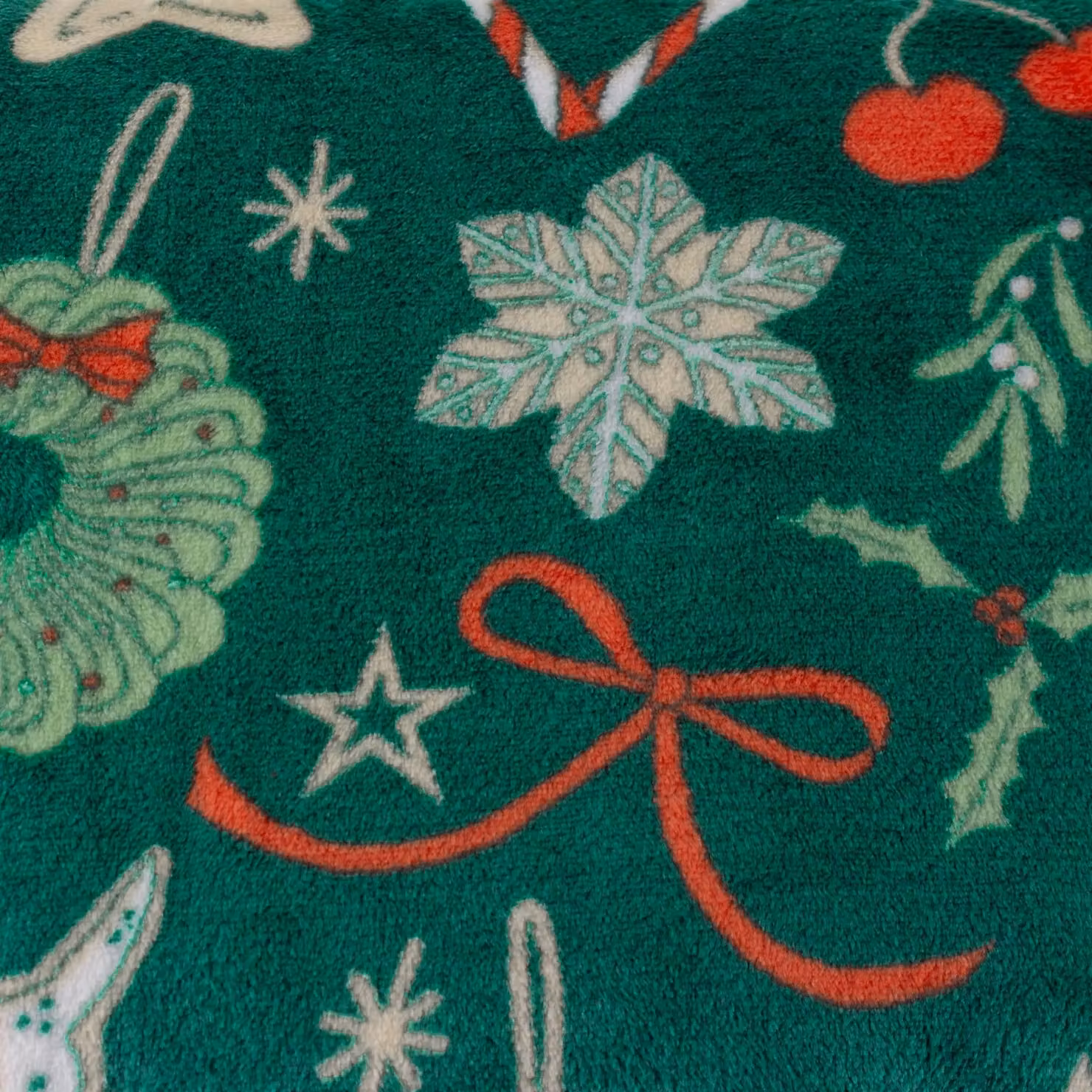 Duvet Day Festive Treats Green Fleece Throw, W: 130 cm, D: 150 cm – 4