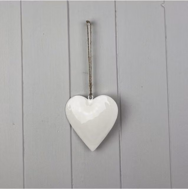 KDMD White Elegant Enamel Hanging Heart Pendant