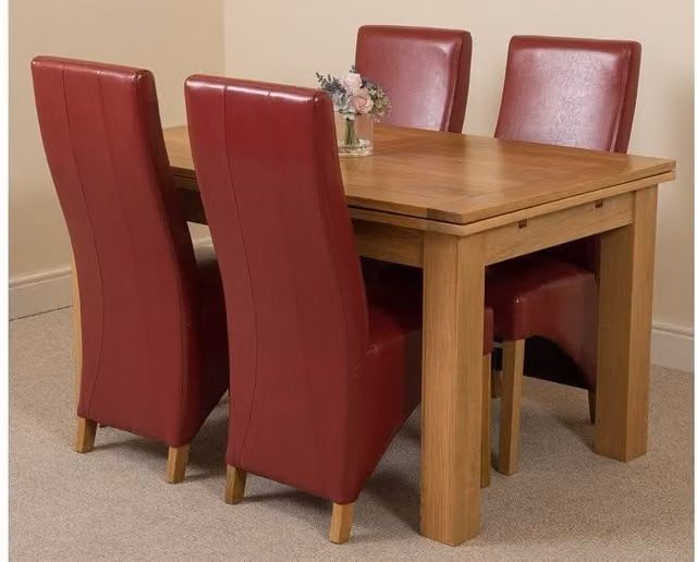 Thats Furniture Richmond Oak Extending Dining Table and 4 Red Lola Leather Chairs