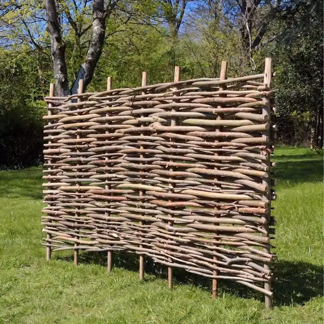 Hazel Hurdle Fence Panel Premium Woven Wood in Brown, W/H: 182.88 x 182.88 cm