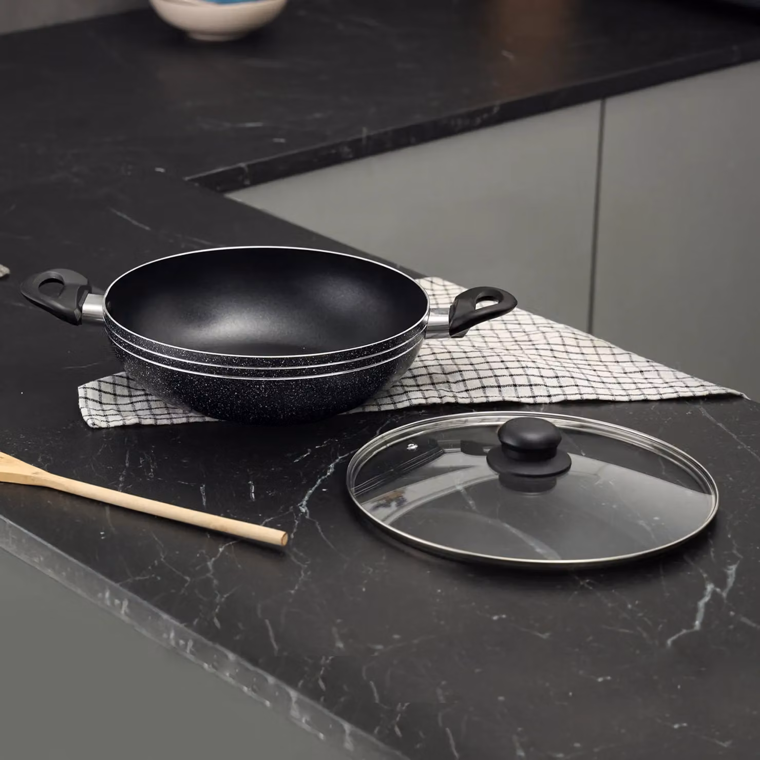 Royalford Non-Stick Induction Wok Pan with Glass Lid, Black, Small – 2