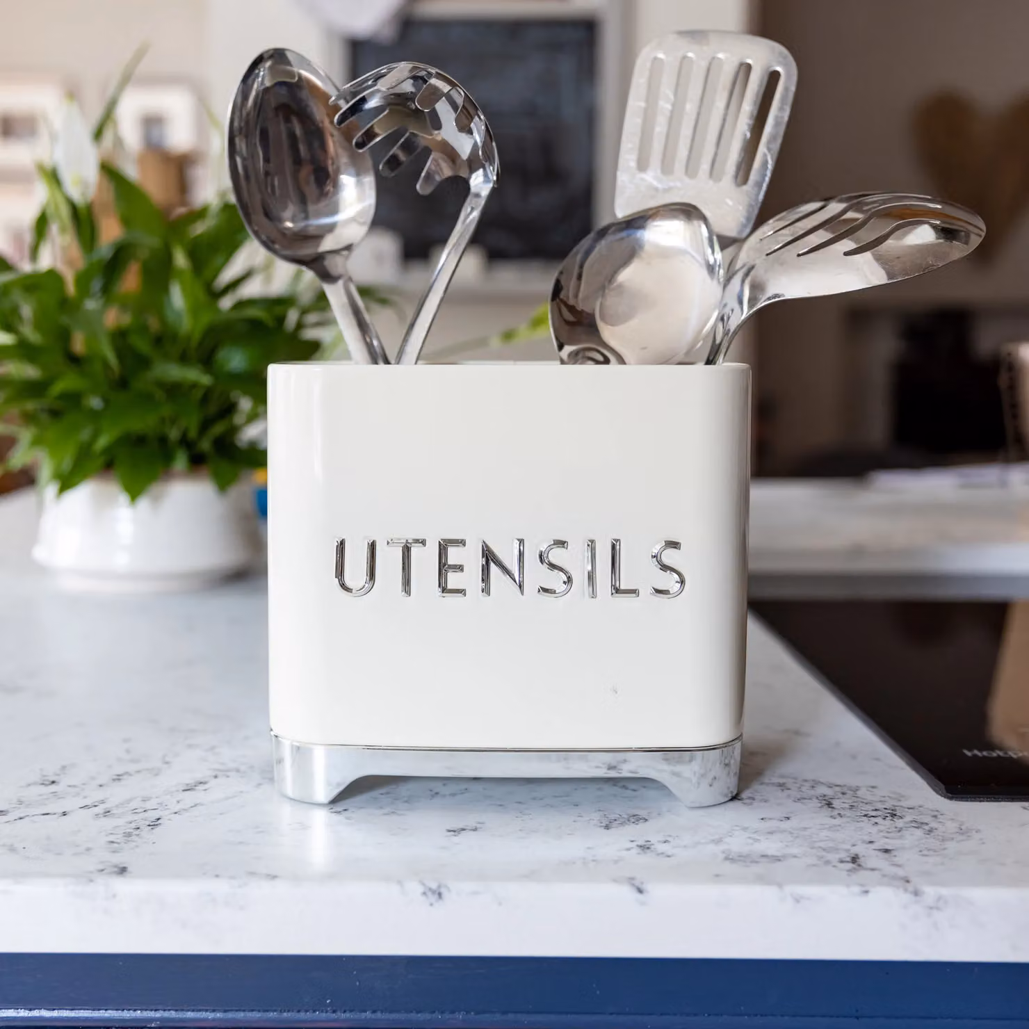 Lovello Freestanding Utensil Holder in Beige and Black – 5