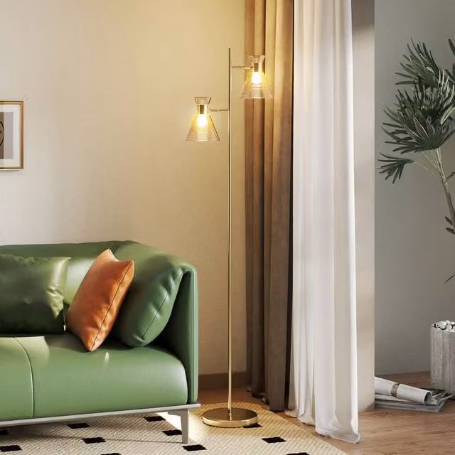 HOMCOM Modern Adjustable Dual Head Floor Lamp in Gold Tone