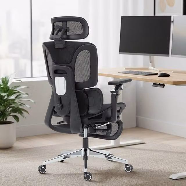HOMCOM Ergonomic Black Fabric Office Chair with Headrest and Footrest – 1