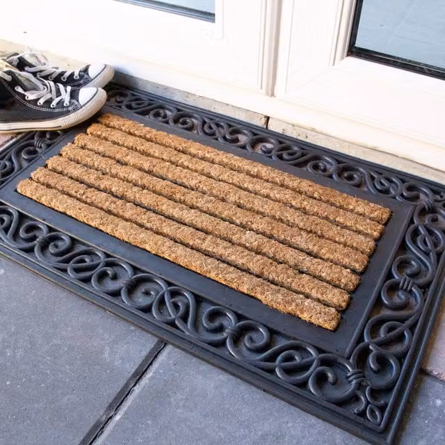 Kukoon Ornate Iron Style Rubber Front Door Mat in Black, W: 45 cm, D: 75 cm – 1