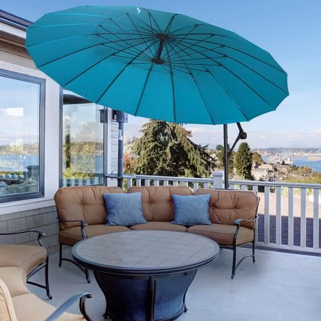Outsunny Blue Cantilever Umbrella with 18 Ribs and Vents