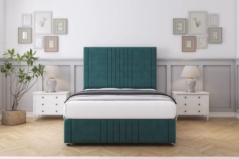Sloomy Harrington Plush Divan Set with 26 inch Headboard and Footboard in Emerald Green, Super King, W/D/H: 200 x 200 cm