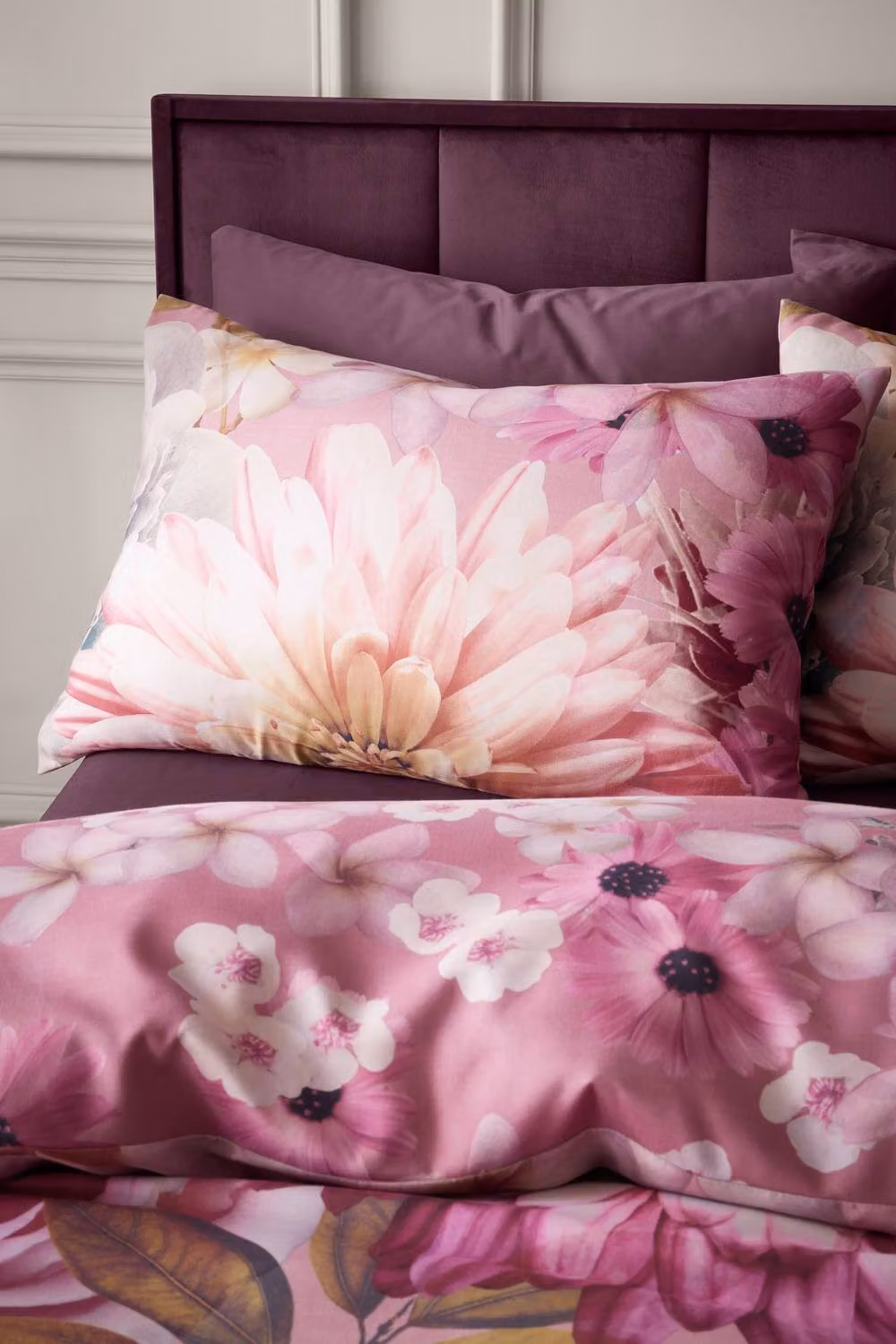 Catherine Lansfield Rosemoor Floral So Soft Microfibre Duvet Cover Set, Pink, W: 140 cm, L: 200 cm – 2