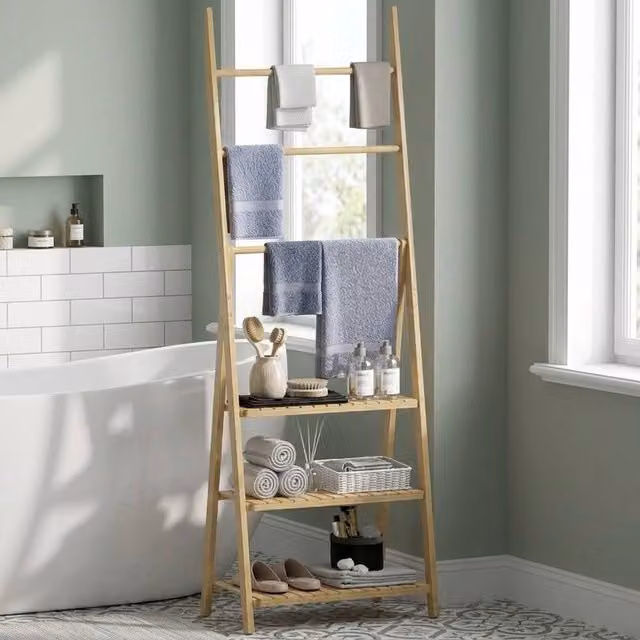 STILVORA Freestanding Bamboo Ladder Bathroom Shelf with Hanging Rods in Brown and Beige, H 153.0 cm x W 53.5 cm