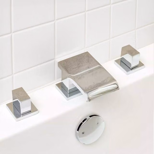 Nes Home Devon Chrome Waterfall Bath Filler Tap in Silver