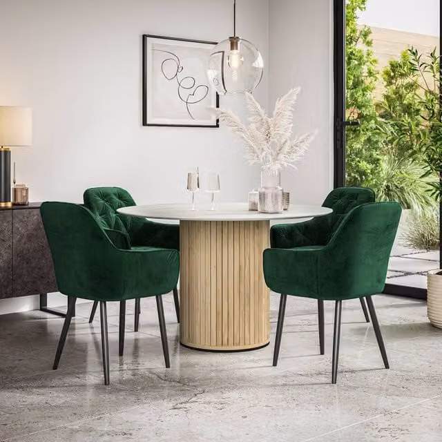 More4Homes Arlo White Marble Top Round Dining Table with Oak Legs and Anika Green Velvet Dining Chairs Set of 4, W/D/H: 120 x 120 x 75 cm – 1