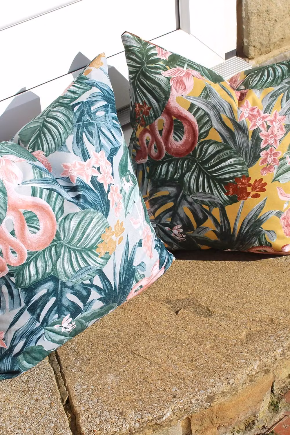 Riva Home Medinilla Tropical Outdoor Cushion, Multicolour, W/D/H: 43 x 43 x 43 cm – 3