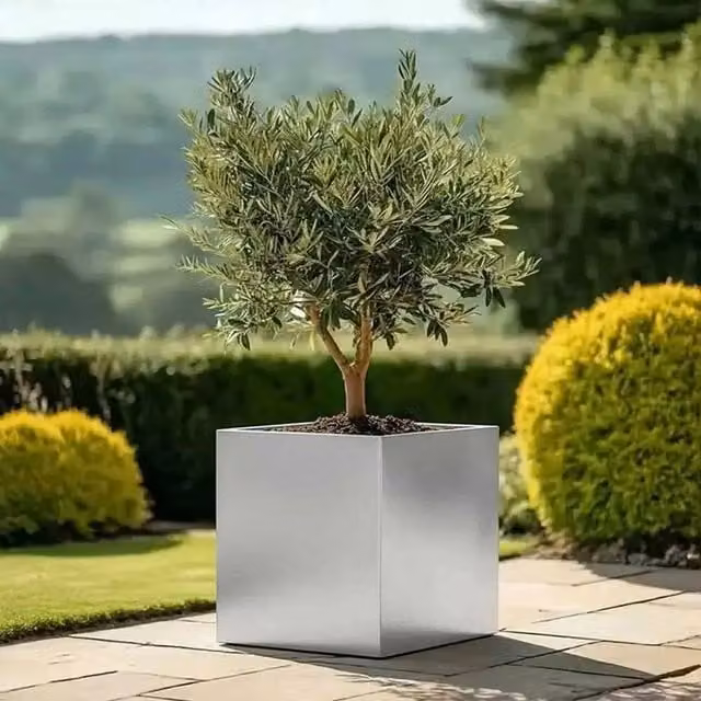 Silver Galvanised Steel Square Planter Tub, Width: 60 cm