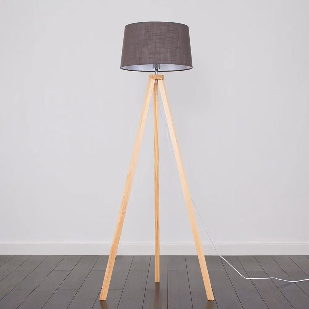 ValueLights Barbro Tripod Floor Lamp in Light Wood with Grey Fabric Cylinder Shade, Height: 130 cm – 2