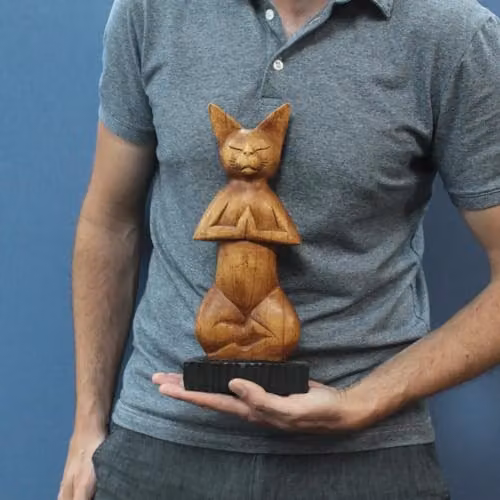 KDMD Handcarved Wooden Yoga Cat in Lotus Position, Brown, W/D/H: 12.0 x 7.0 x 30.0 cm – 2